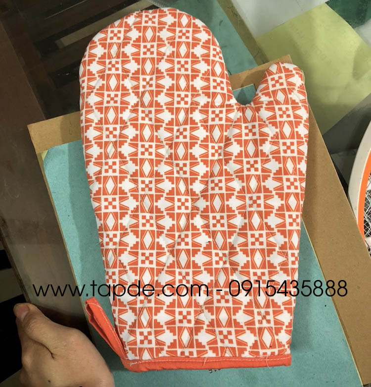 Găng tay bắc bếp